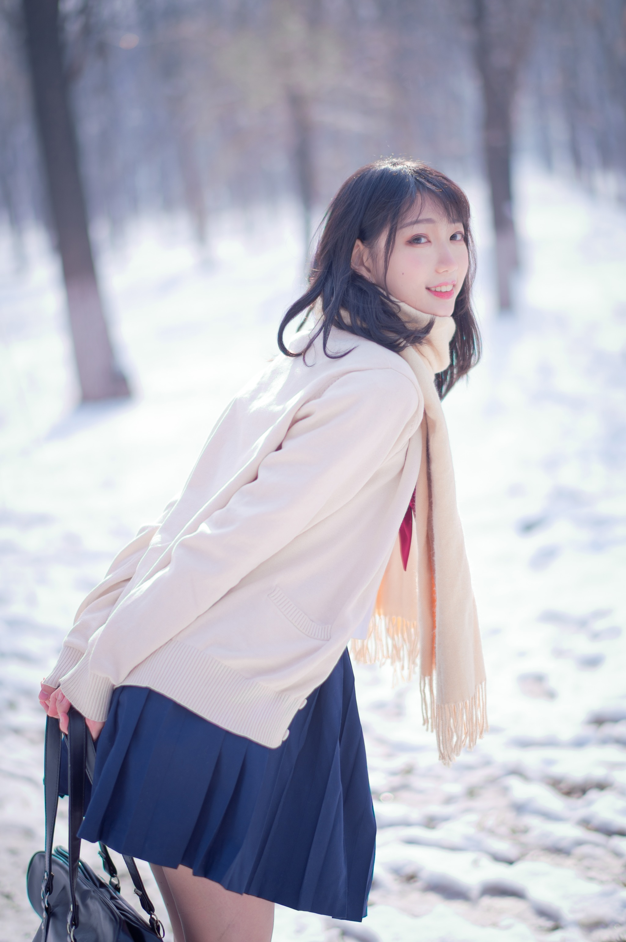 周叽是可爱兔兔 - NO.028 雪景jk [15P]-XikXak